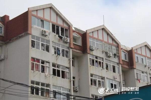 突發(fā)！青島一居民樓發(fā)生爆燃！已造1人死亡，7人受傷！3公里外有震感…