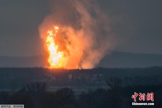  當(dāng)?shù)貢r(shí)間12月12日，奧地利鮑姆加騰一座大型天然氣站發(fā)生爆炸，數(shù)人受傷。